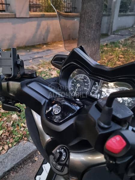 Yamaha XMAX
