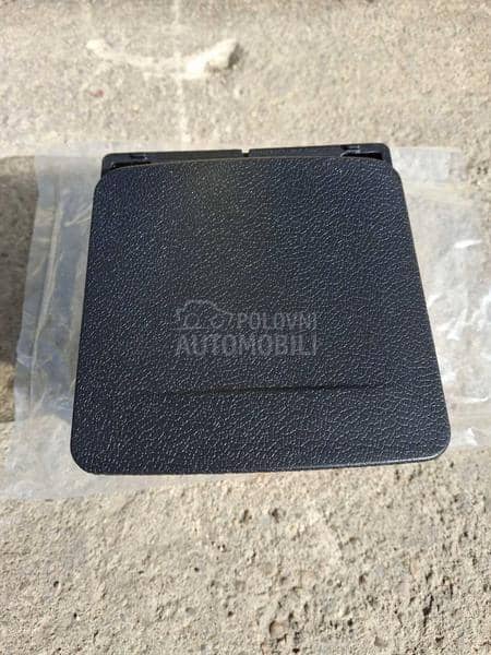 DRZAC ZA CASE ZA GOLF 6