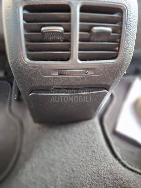 DRZAC ZA CASE ZA GOLF 6