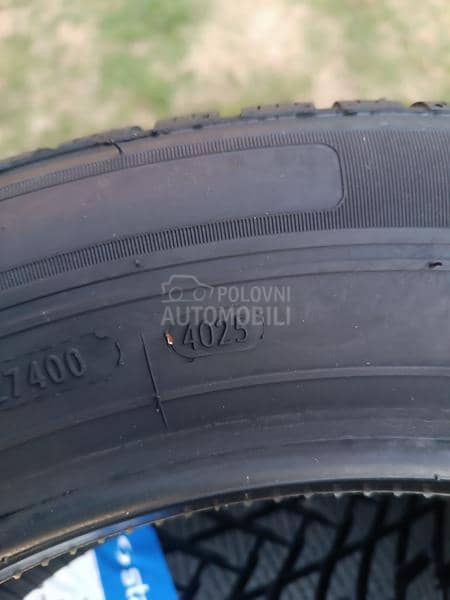 Starmaxx 185/60 R15 Zimska