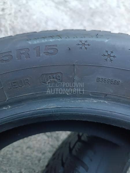 Dunlop 185/65 R15 Zimska