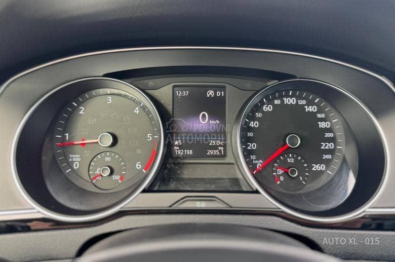 Volkswagen Passat B8 2.0 TDI / HIGHLINE