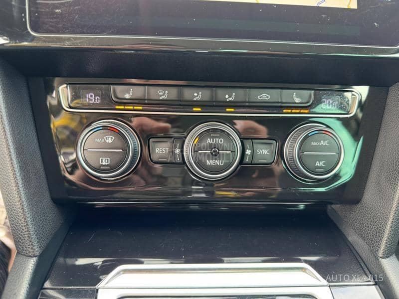 Volkswagen Passat B8 2.0 TDI / HIGHLINE