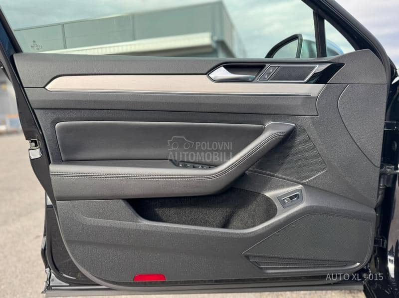 Volkswagen Passat B8 2.0 TDI / HIGHLINE