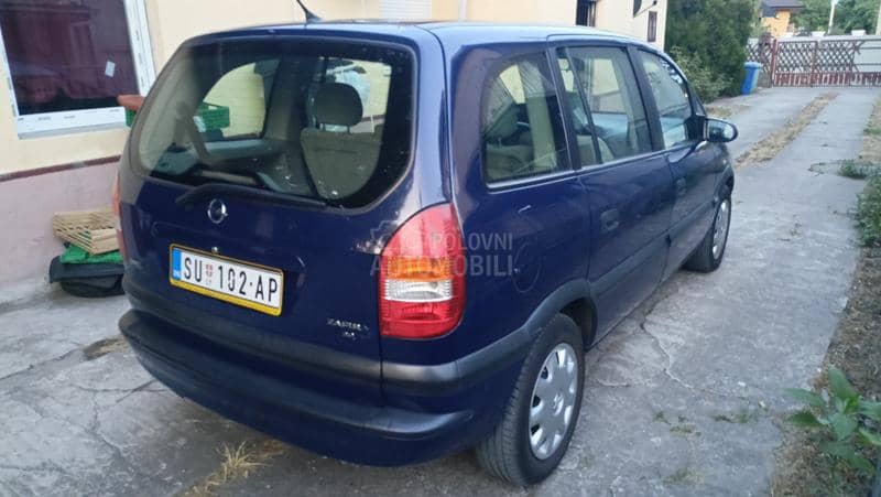 Opel Zafira 
