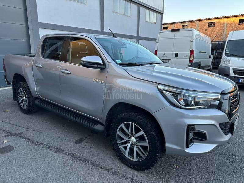 Toyota Hilux 2.4D