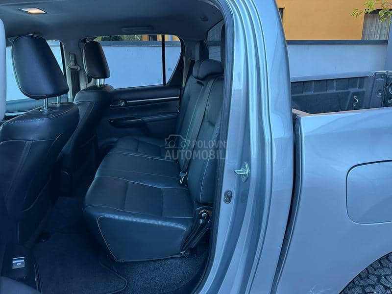 Toyota Hilux 2.4D