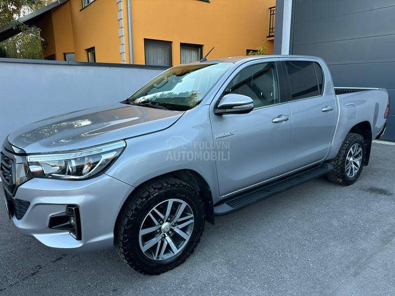 Toyota Hilux 2.4D