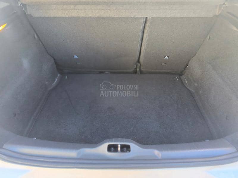 Citroen C4 Cactus 1.2 Feel Business