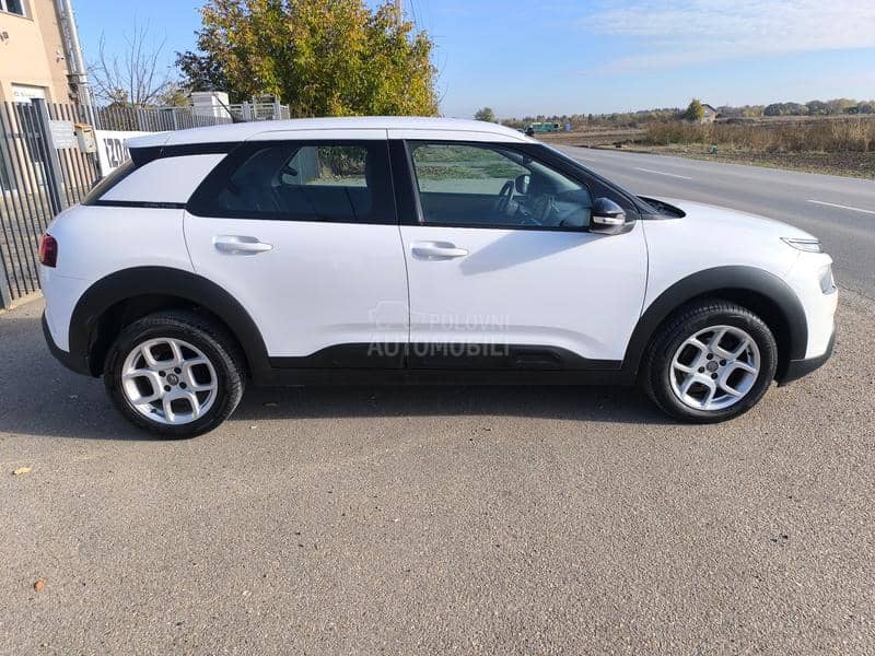Citroen C4 Cactus 1.2 Feel Business