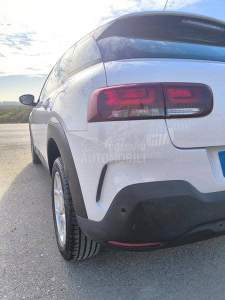 Citroen C4 Cactus 1.2 Feel Business