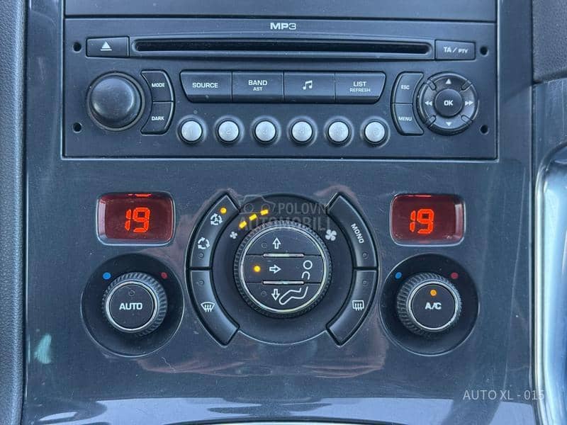 Peugeot 3008 2.0 HDI / XEN / PANO