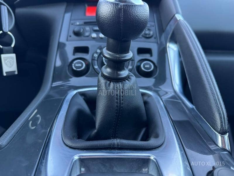 Peugeot 3008 2.0 HDI / XEN / PANO