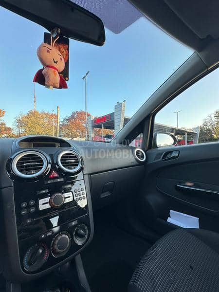 Opel Corsa D cdti