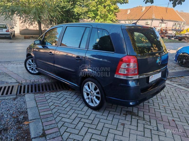 Opel Zafira 