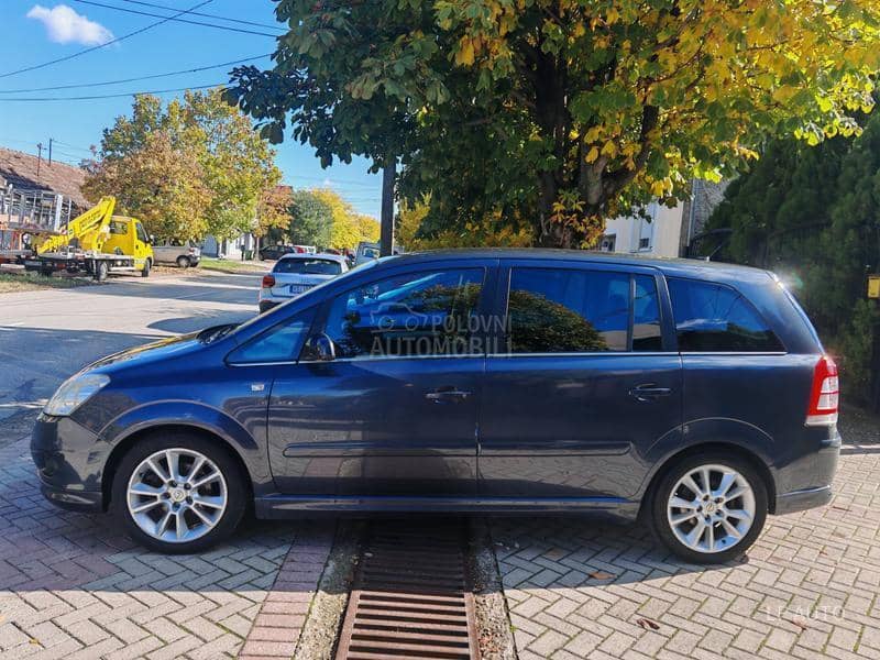 Opel Zafira 