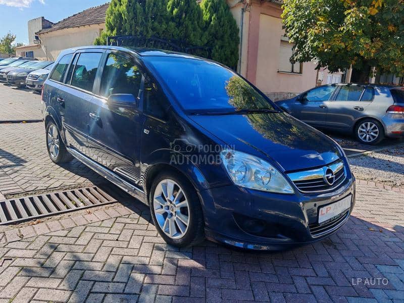 Opel Zafira 