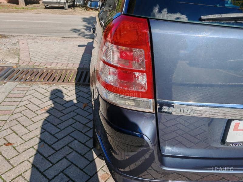 Opel Zafira 