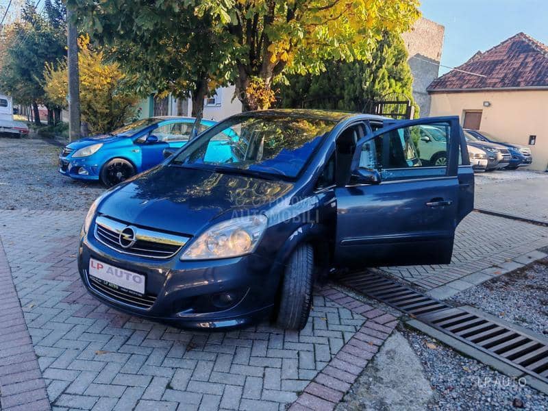 Opel Zafira 