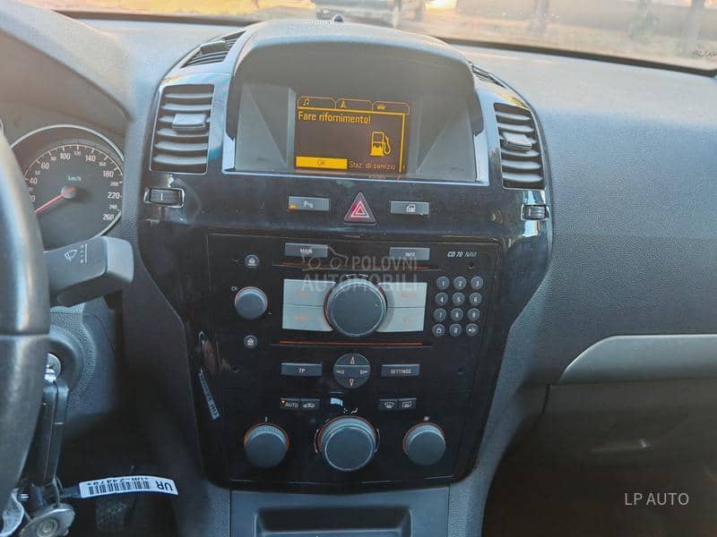 Opel Zafira 