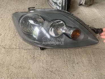 Desni far za Volkswagen Golf Plus