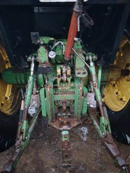 John Deere 4350