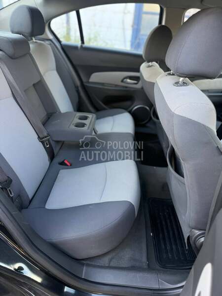 Chevrolet Cruze 1.8 TNG