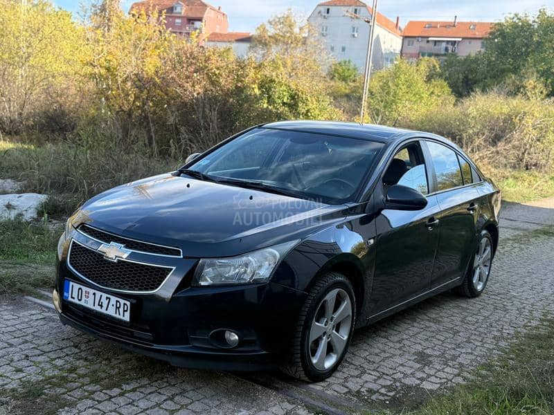Chevrolet Cruze 1.8 TNG