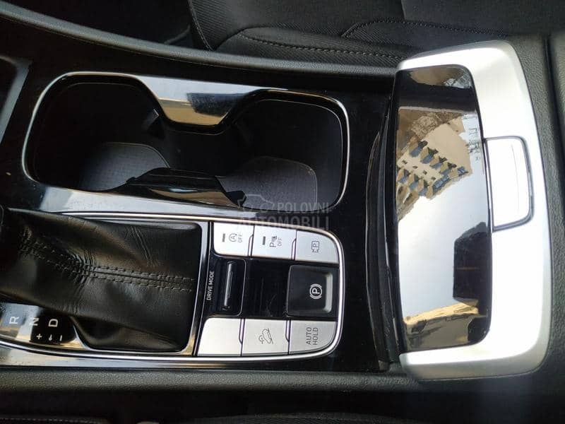 Hyundai Tucson 1.6crdi/Matic//MHEV/