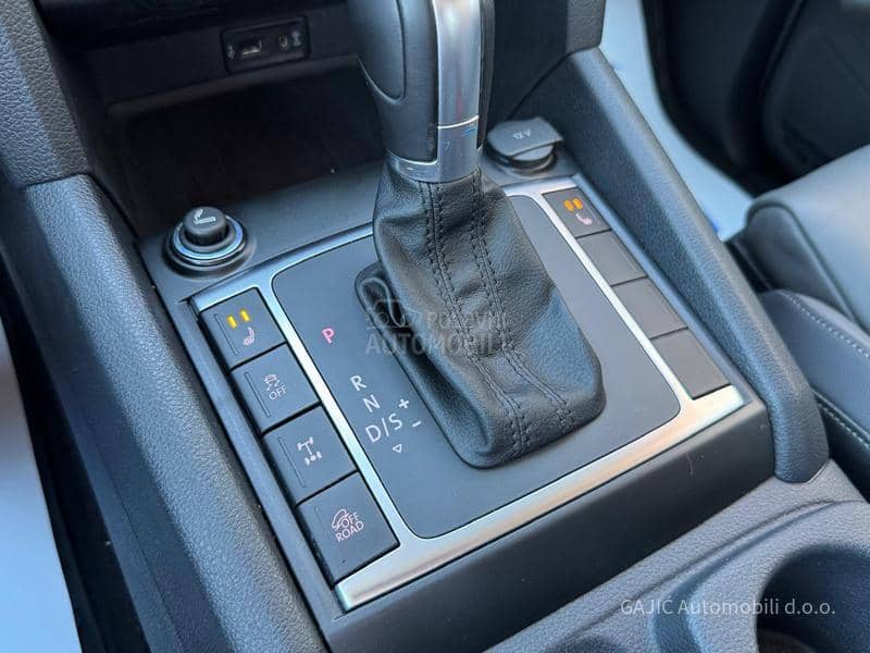 Volkswagen Amarok 3.0TDI V6 4MOTION N1