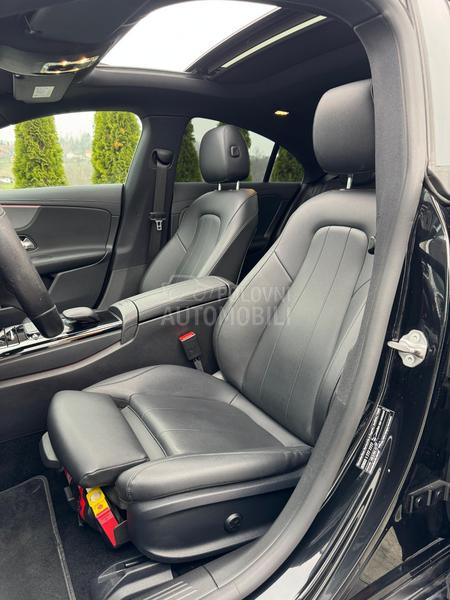 Mercedes Benz CLA 180 Pano/Mem/Kam