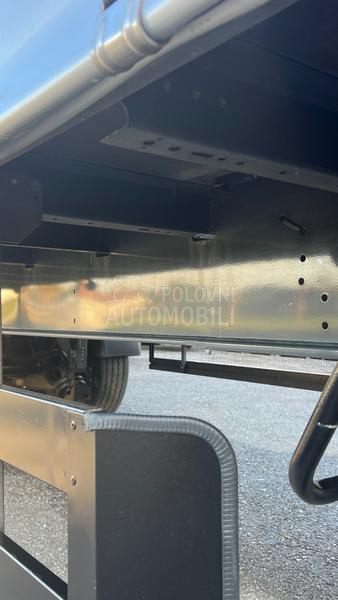 Schwarzmuller J serija