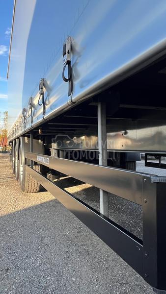 Schwarzmuller J serija