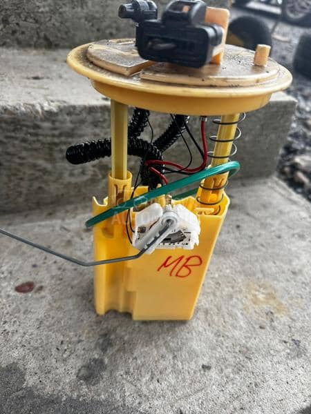 Pumpa u rezervoaru 1.3 1.7 cdt