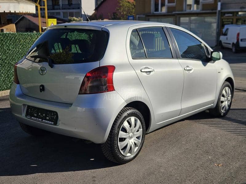 Toyota Yaris 1.4 D4D /N.A.V.I/