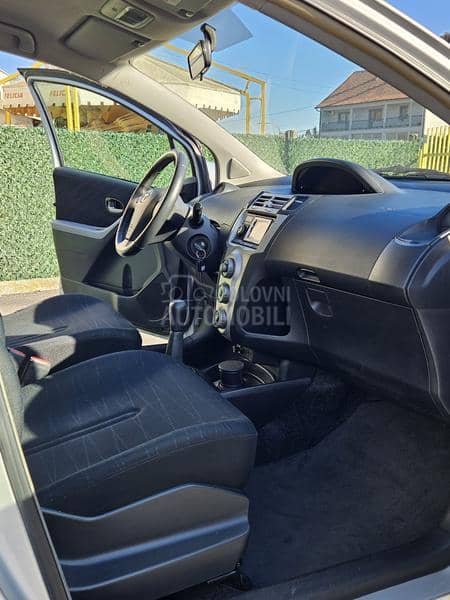 Toyota Yaris 1.4 D4D /N.A.V.I/