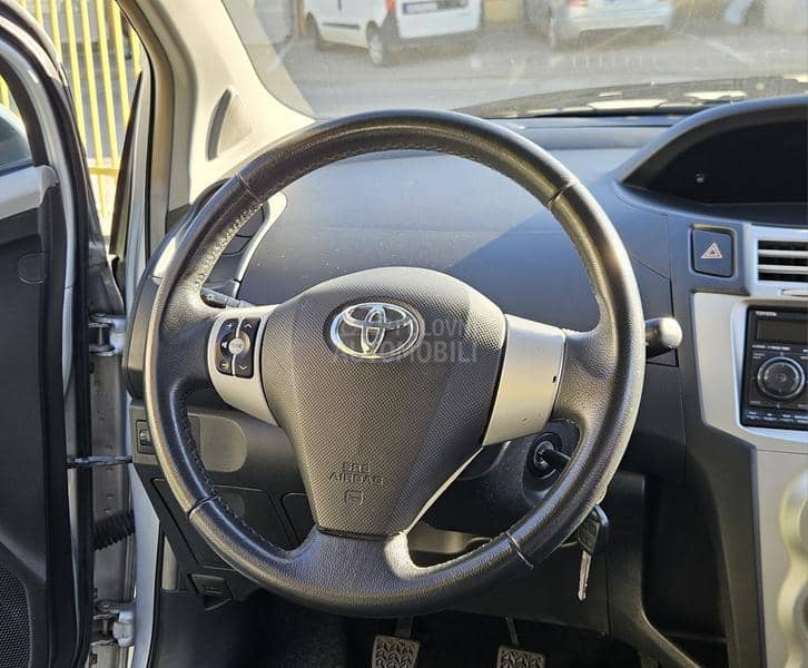 Toyota Yaris 1.4 D4D /N.A.V.I/