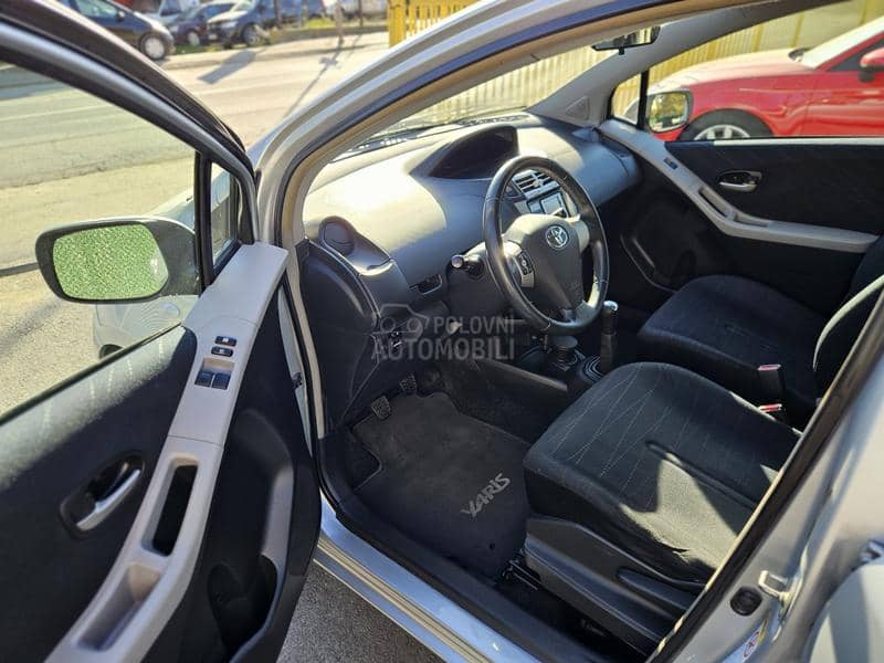 Toyota Yaris 1.4 D4D /N.A.V.I/