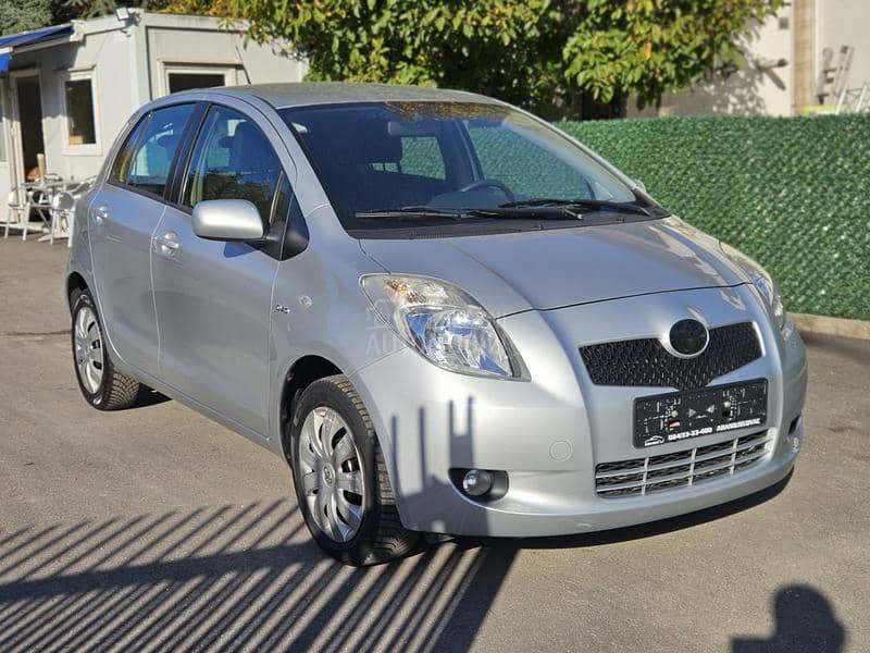 Toyota Yaris 1.4 D4D /N.A.V.I/