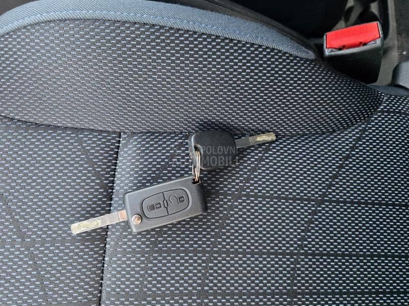 Peugeot Partner 1.6 HDI X LINE