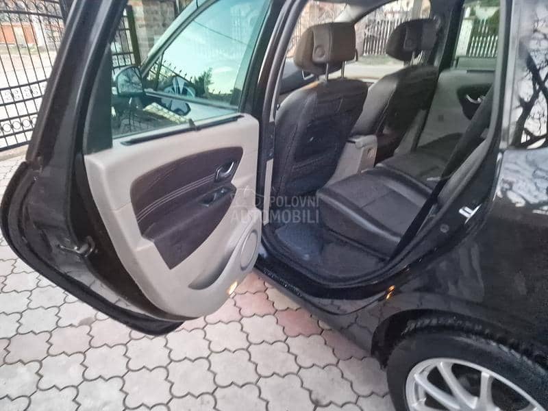 Renault Scenic 1.5 dci TOM TOM