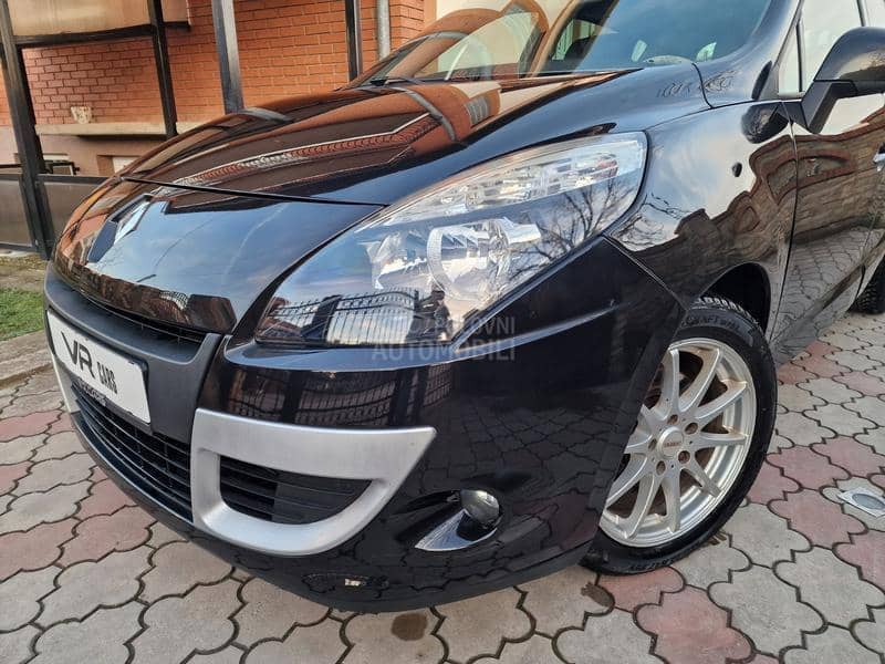 Renault Scenic 1.5 dci TOM TOM