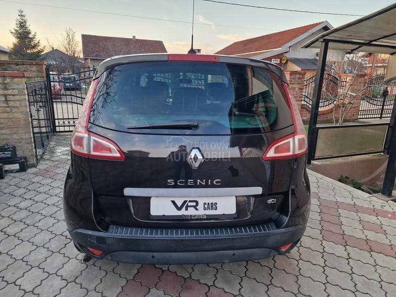 Renault Scenic 1.5 dci TOM TOM