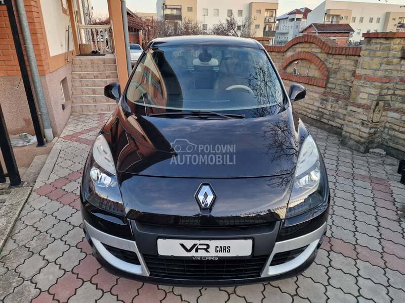 Renault Scenic 1.5 dci TOM TOM