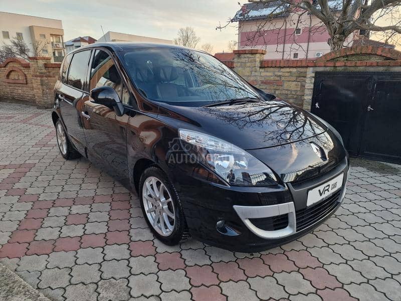 Renault Scenic 1.5 dci TOM TOM
