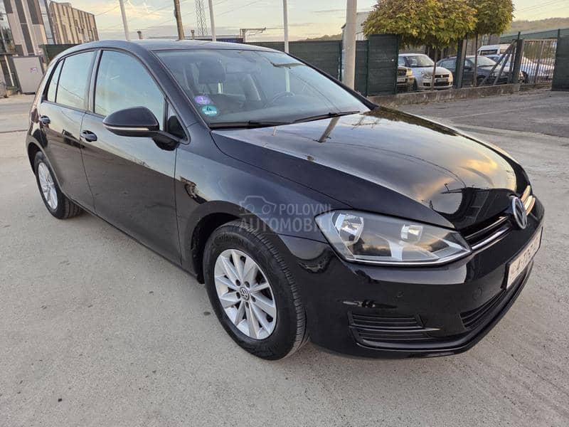 Volkswagen Golf 7 BUKVANO NOV