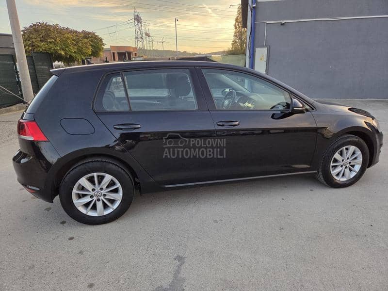 Volkswagen Golf 7 BUKVANO NOV