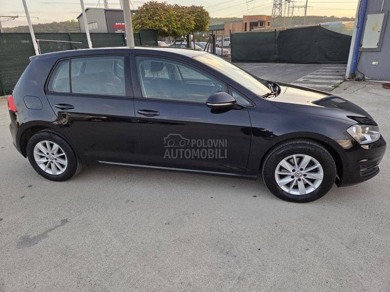 Volkswagen Golf 7 BUKVANO NOV