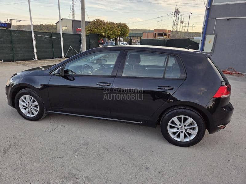 Volkswagen Golf 7 BUKVANO NOV