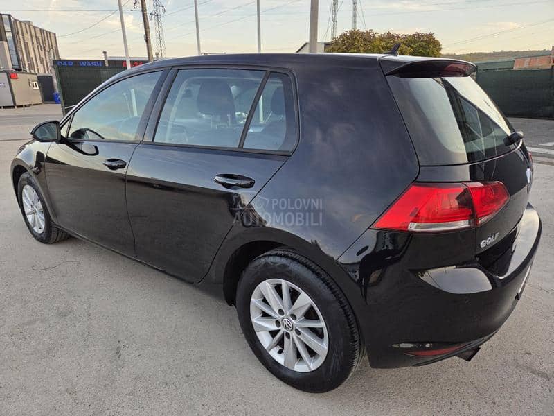 Volkswagen Golf 7 BUKVANO NOV